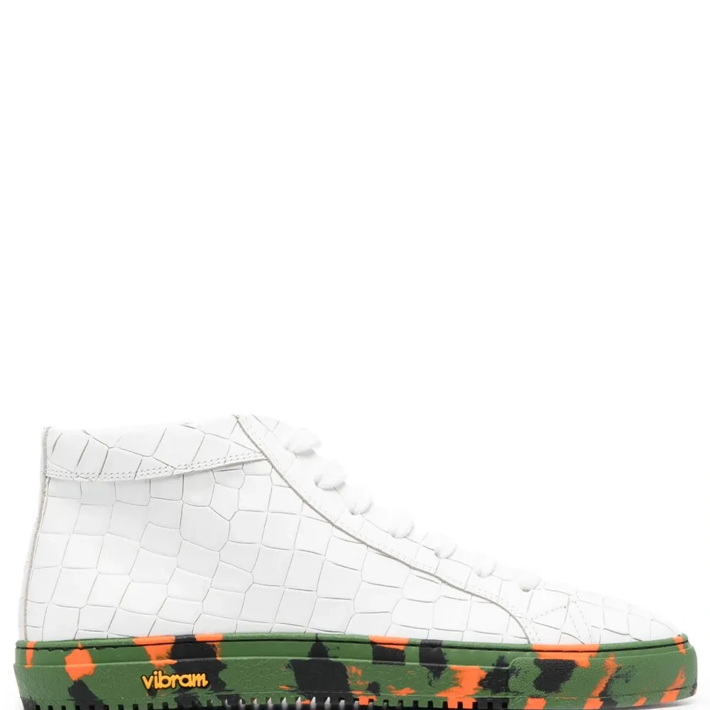 Кеды с тиснением под крокодила