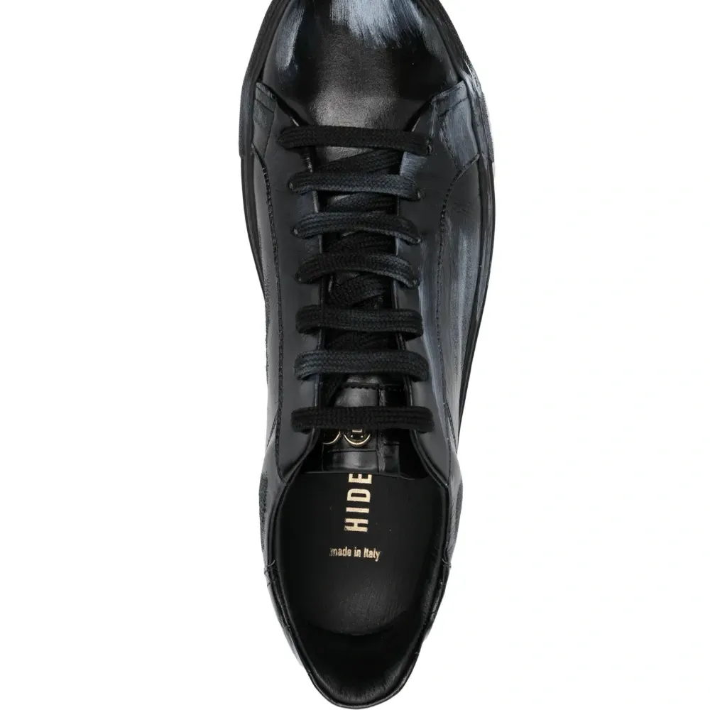 Кеды на шнуровке