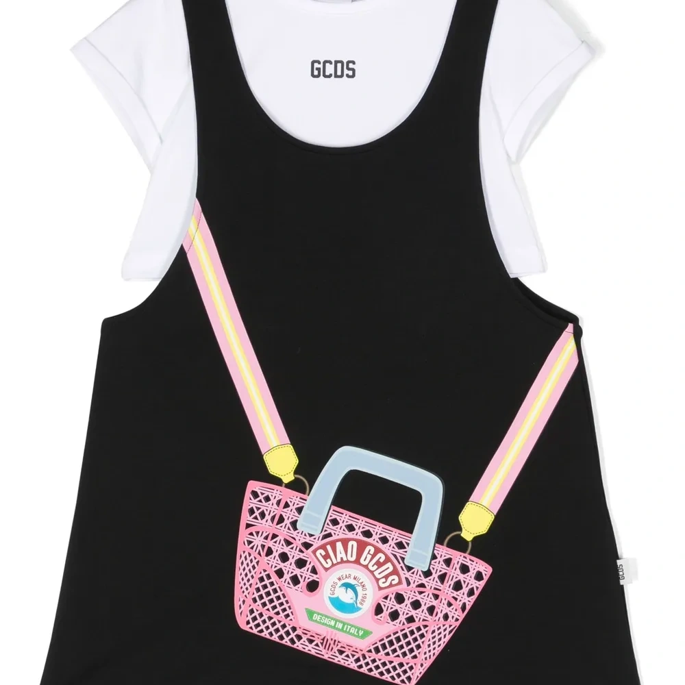 Платье с короткими рукавами и логотипом