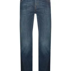 Прямые джинсы