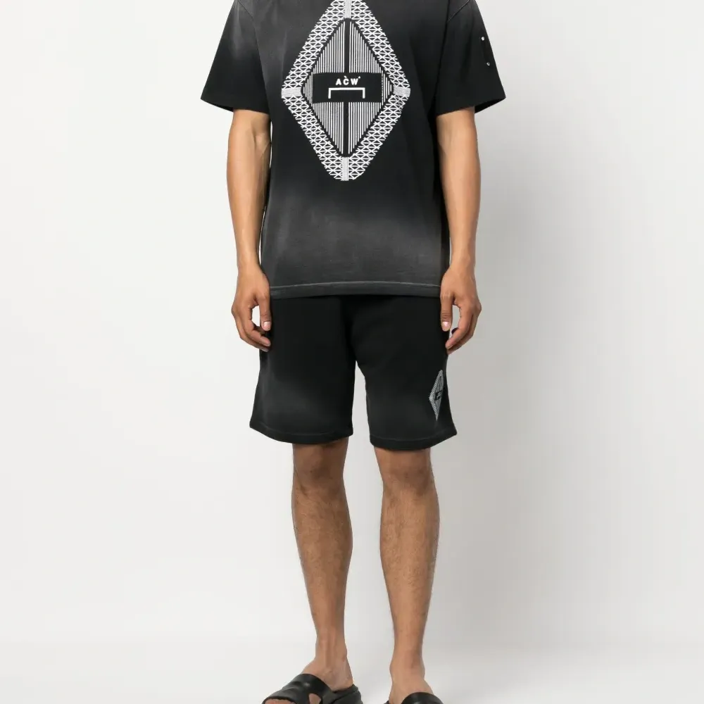 Футболка Gradient с логотипом