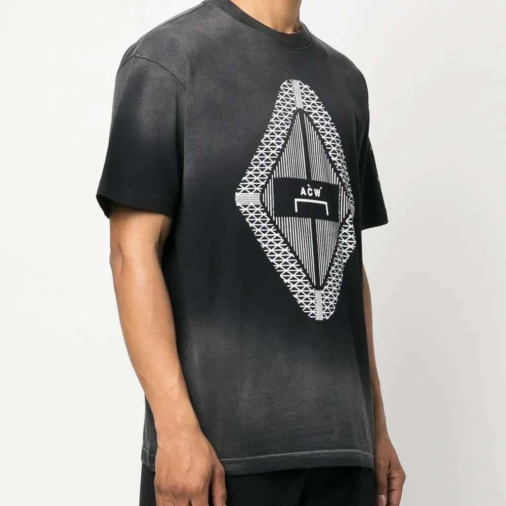 Футболка Gradient с логотипом