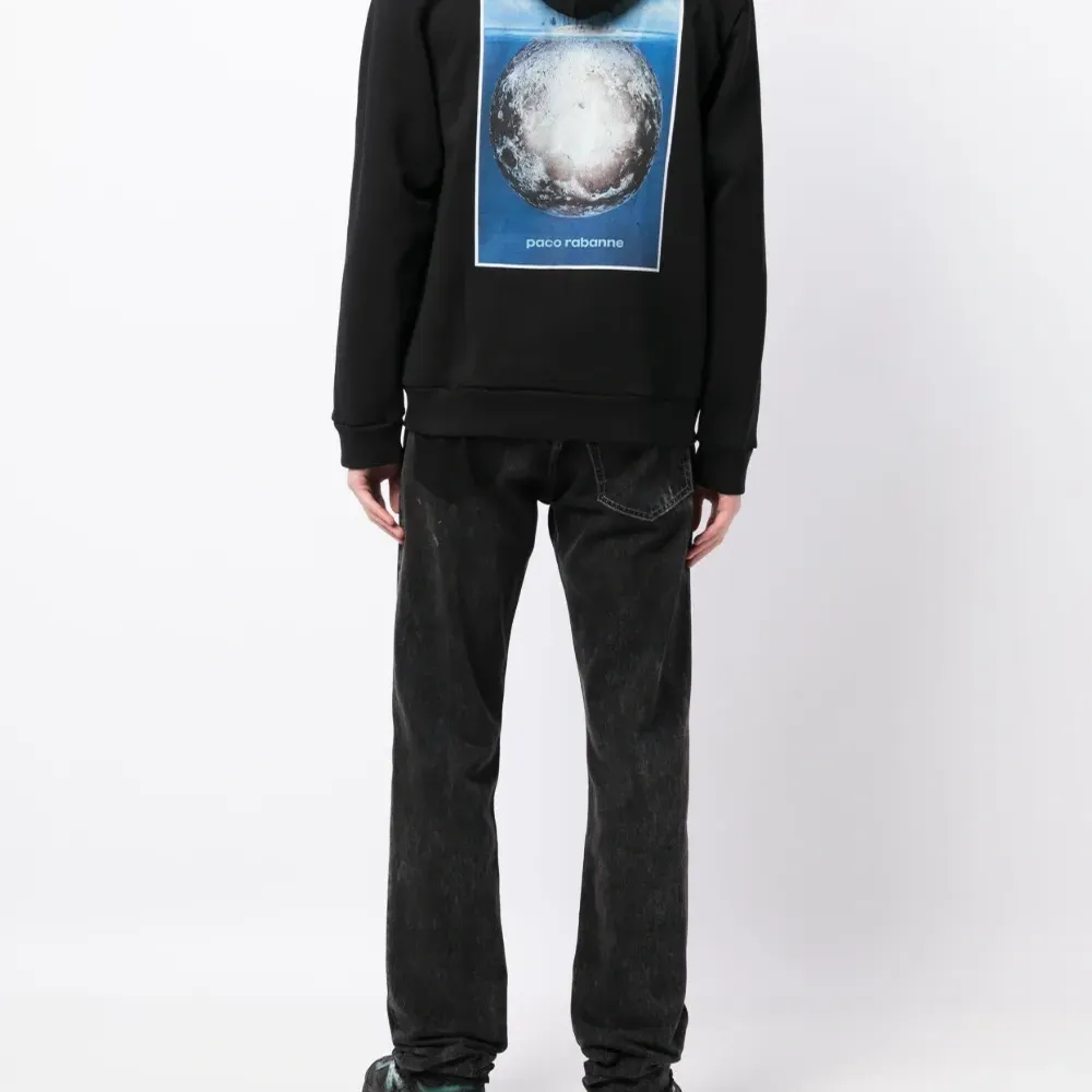 Худи с принтом из коллаборации с Kimura Tsunehisa