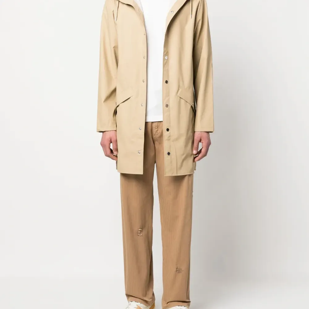 Плащ с капюшоном