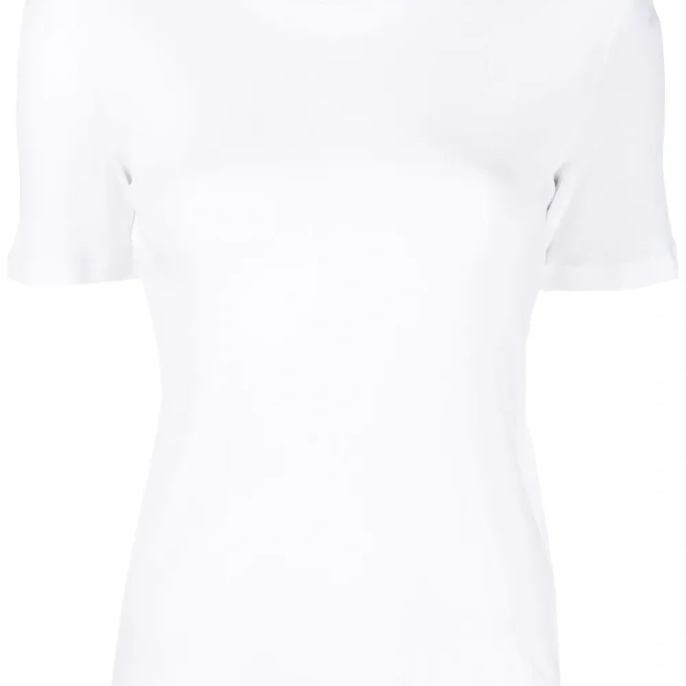 Футболка с волнистым краем