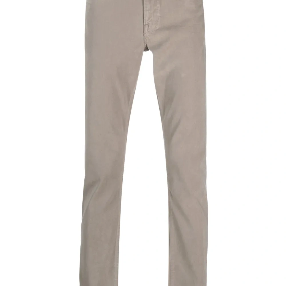 Прямые брюки чинос