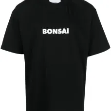 Футболка с логотипом