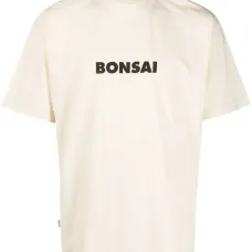 Футболка с логотипом