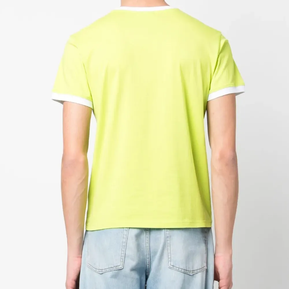 Футболка с логотипом