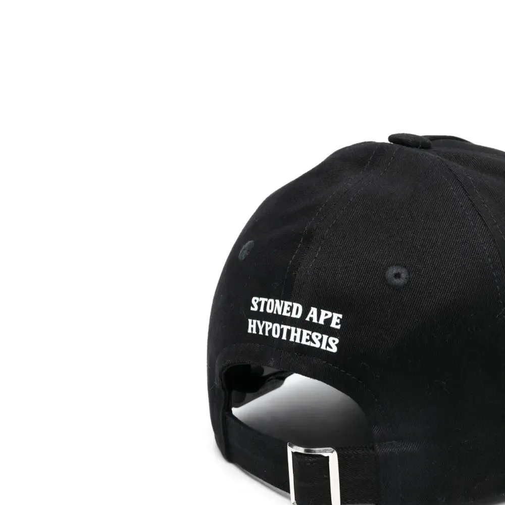 Бейсболка с графичным принтом