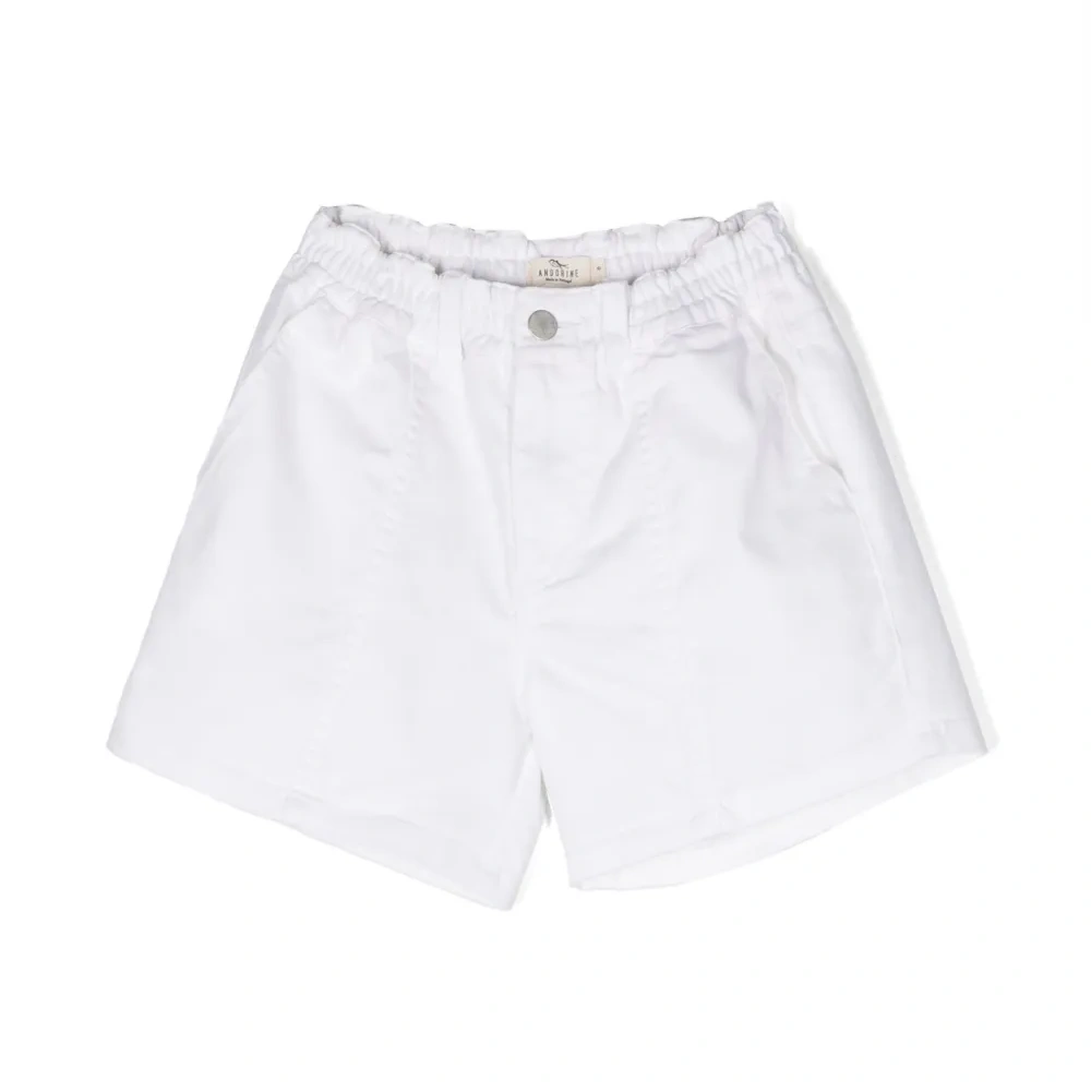 Шорты с декоративными швами