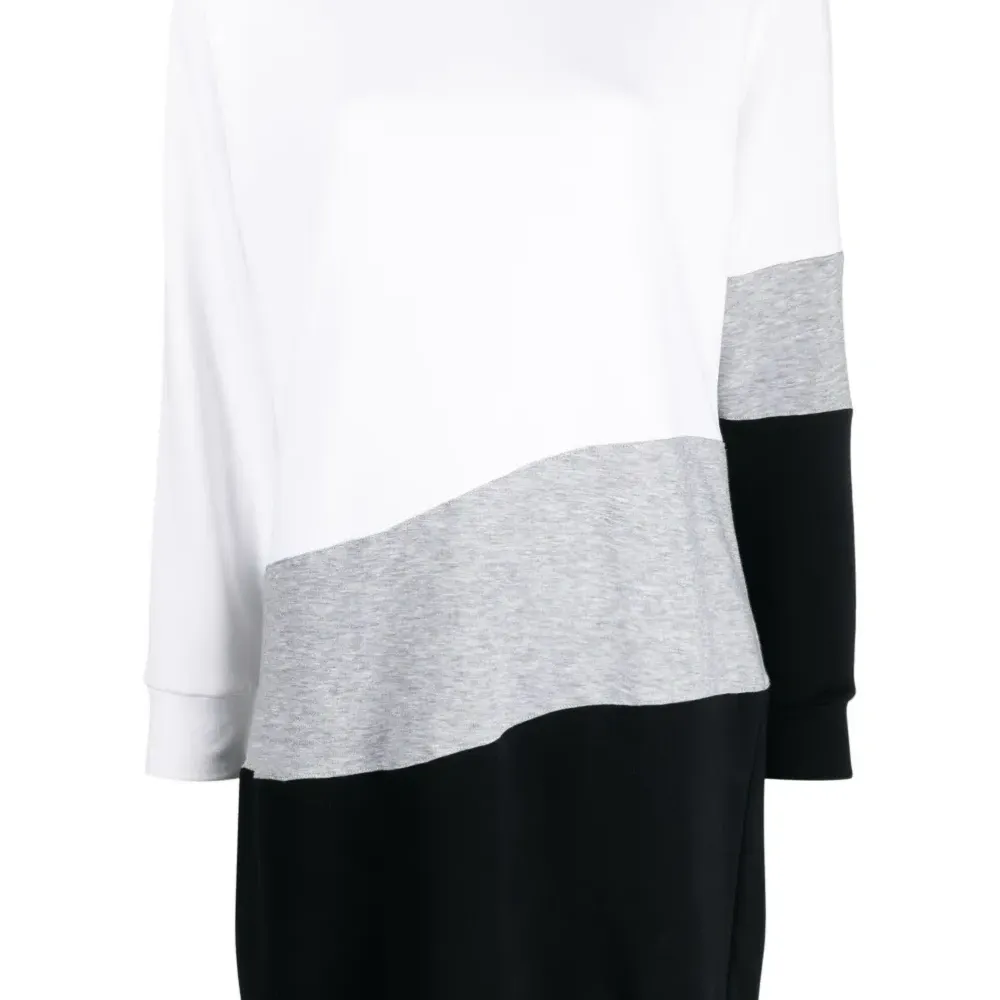 Платье-толстовка с длинными рукавами