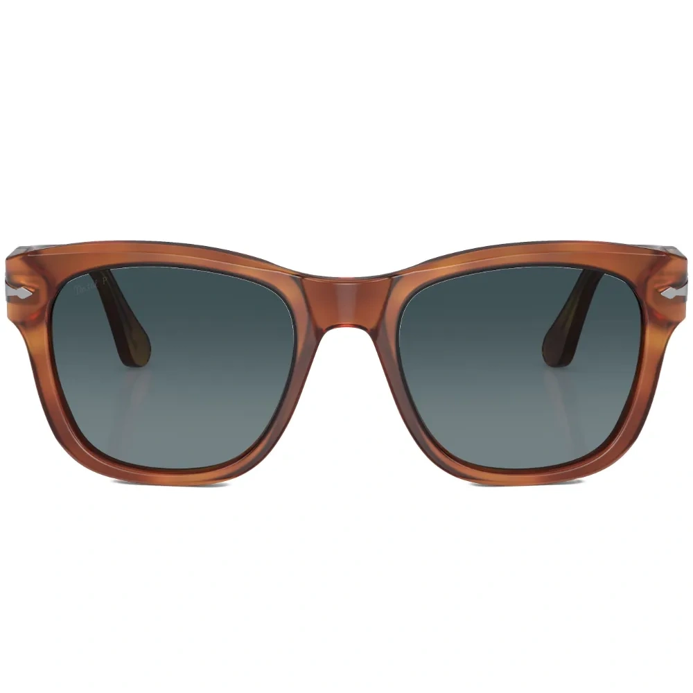 Солнцезащитные очки в круглой оправе