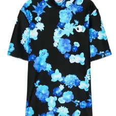 Футболка с высоким воротником