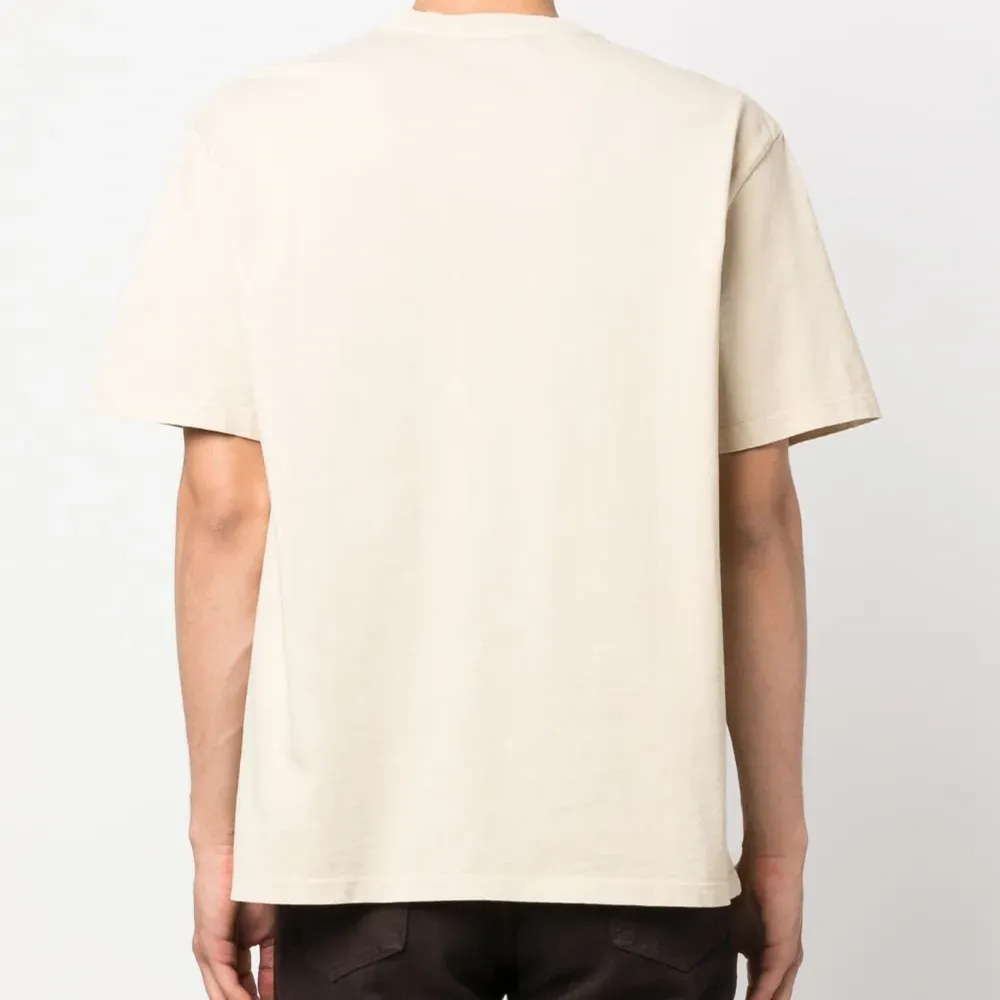 Футболка с вышитым логотипом