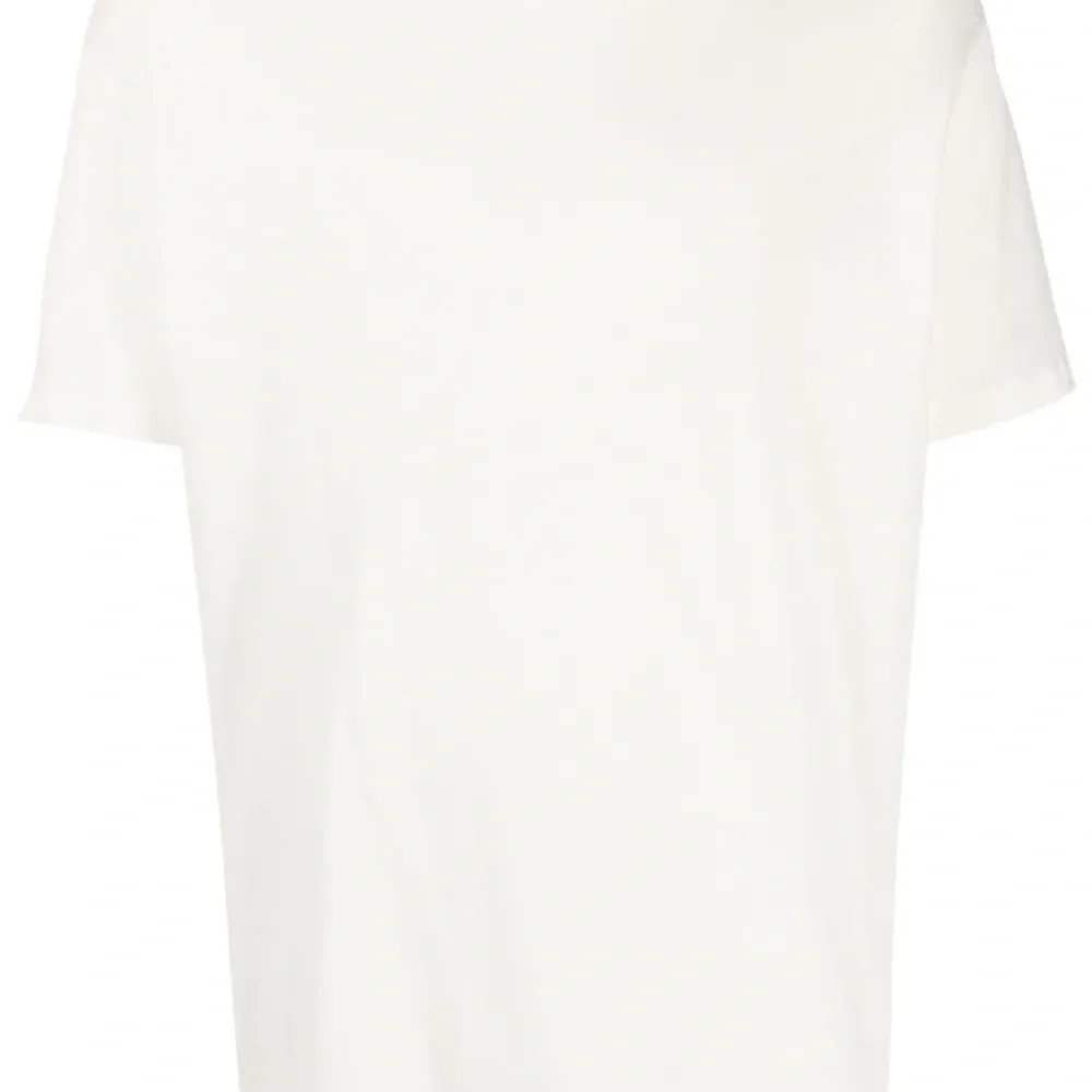 Футболка с круглым вырезом