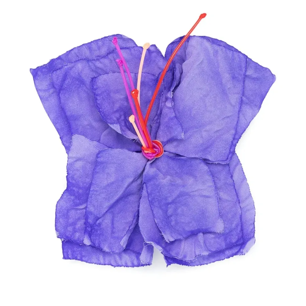 Значок Grace с подвеской-логотипом