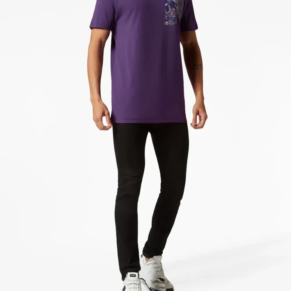 Футболка с логотипом