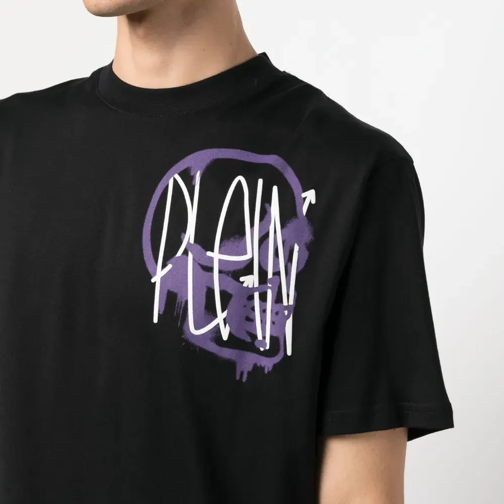 Футболка с графичным принтом