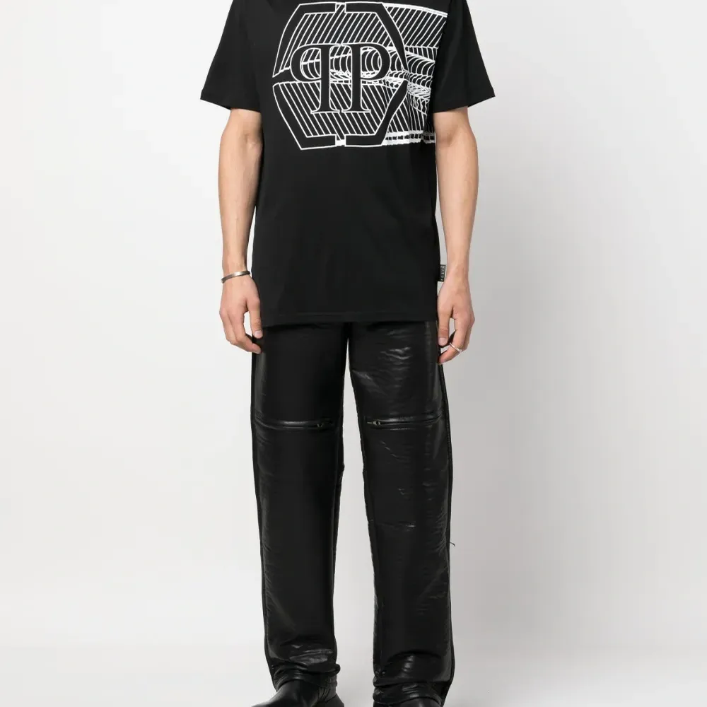 Футболка Skull&Bones с короткими рукавами