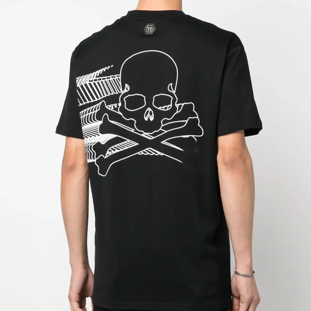 Футболка Skull&Bones с короткими рукавами