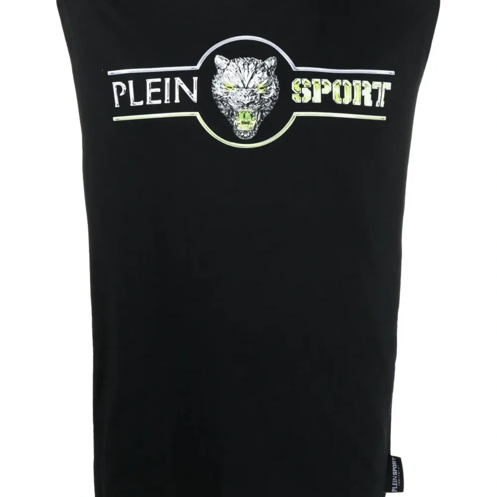 Топ с логотипом