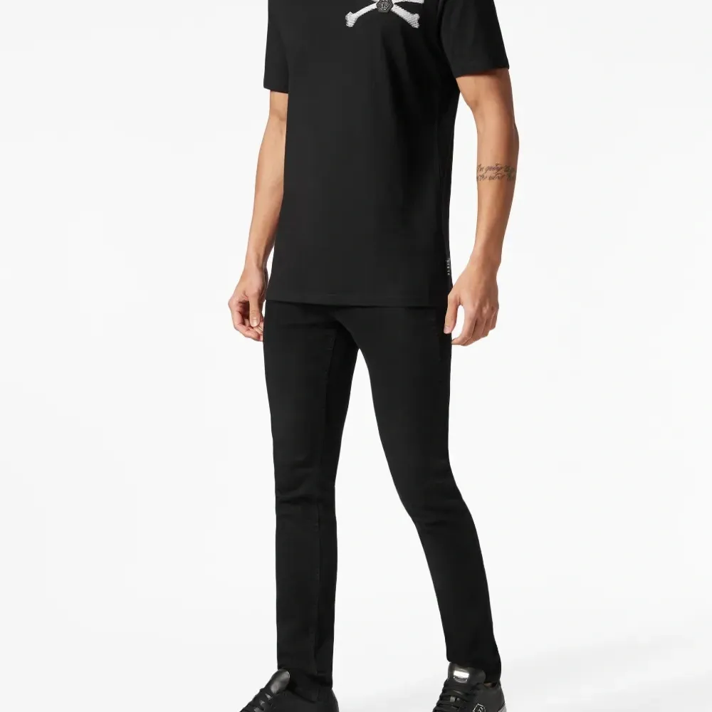 Футболка Skull&Bones