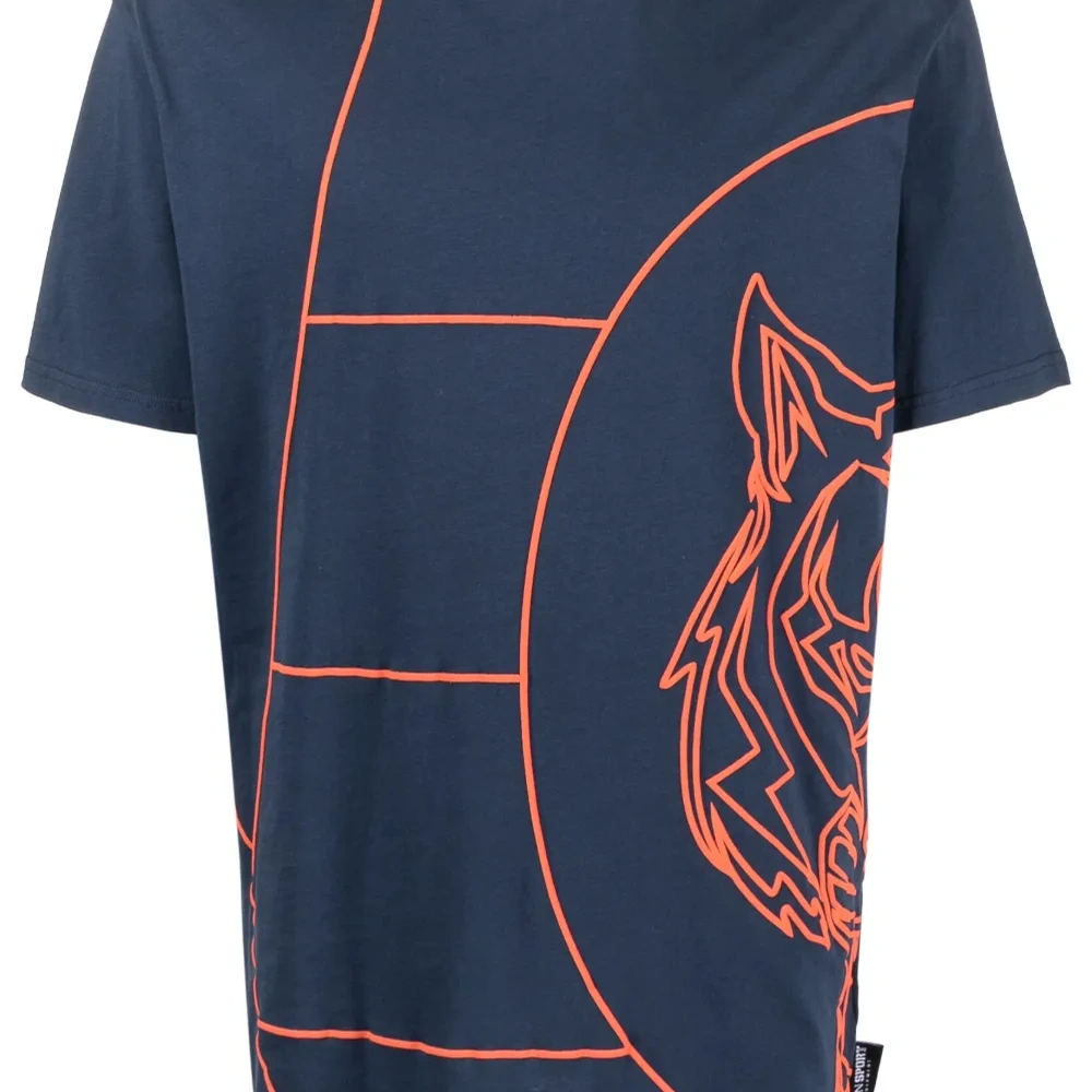 Футболка с графичным принтом