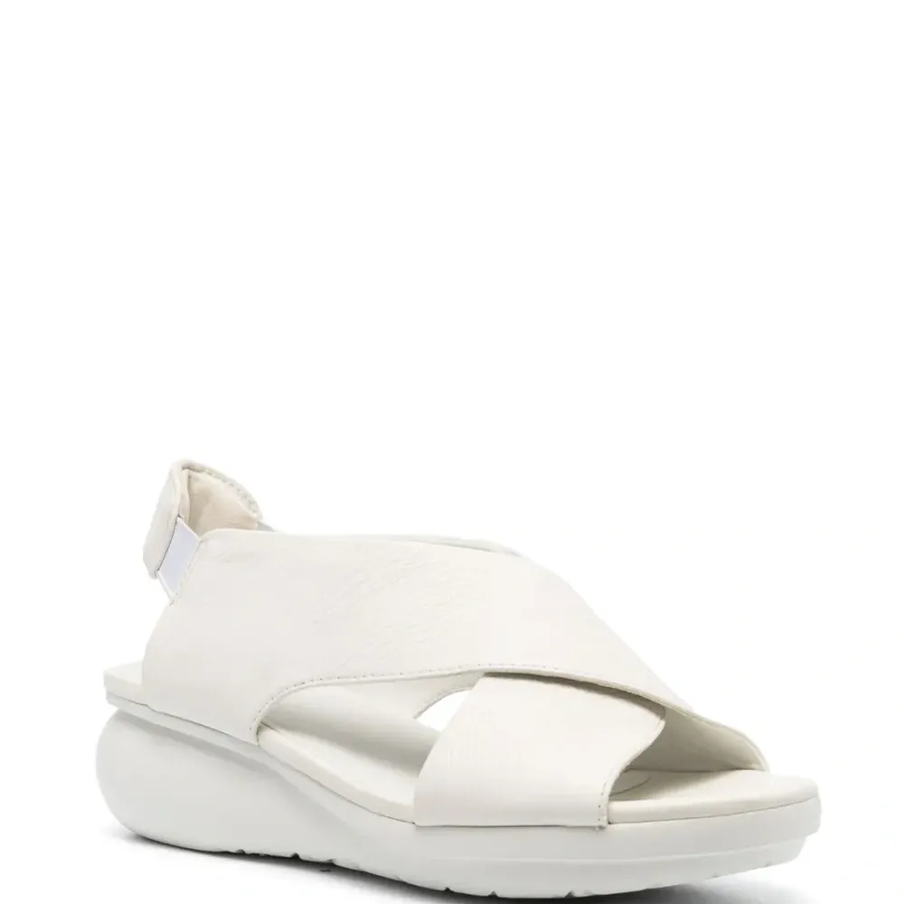 Сандалии Oruga