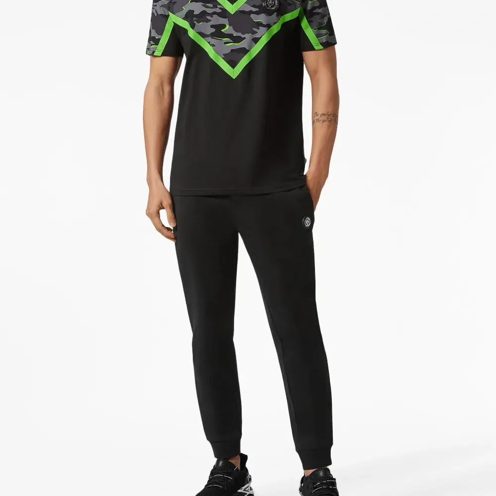 Футболка SS Neon Amazon Edition с камуфляжным принтом