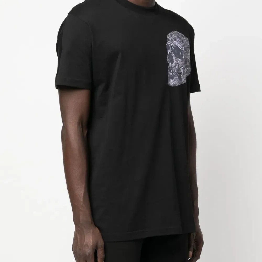 Футболка с принтом Skull