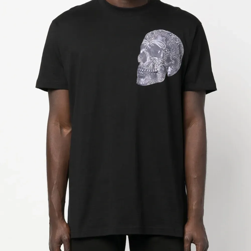 Футболка с принтом Skull