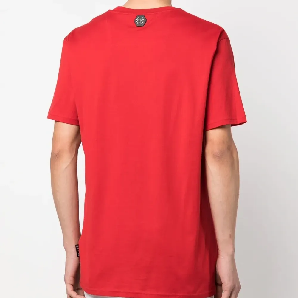 Футболка с логотипом