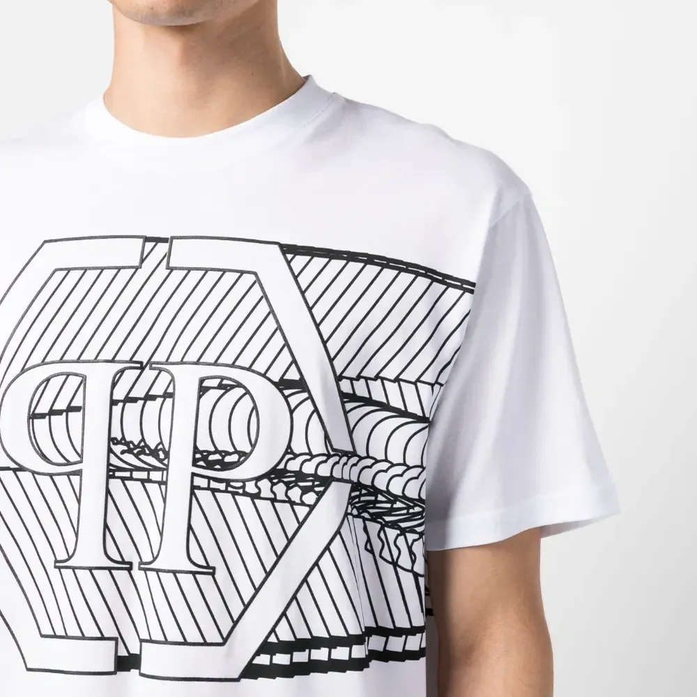 Футболка Skull&Bones