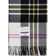 Клетчатое одеяло из шерсти альпаки Клетчатое одеяло из шерсти альпаки