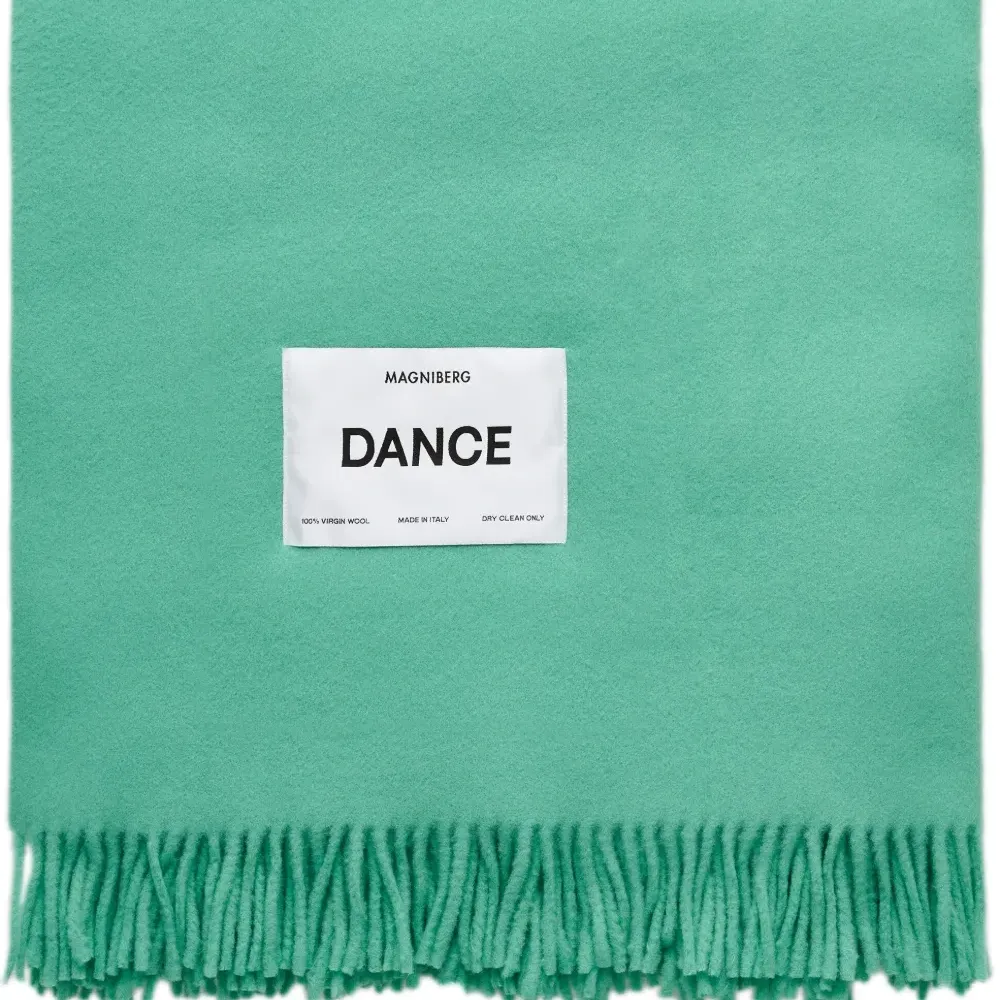 Одеяло из вирджинской шерсти с нашивкой-логотипом