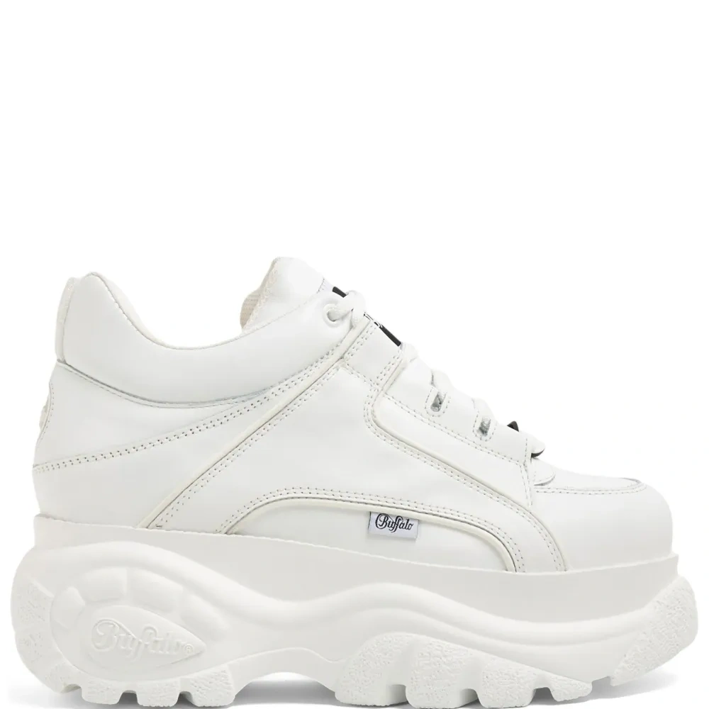 Массивные кроссовки Classic Low