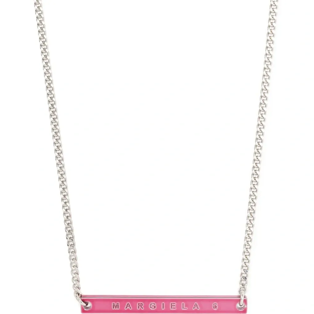 Колье с логотипом