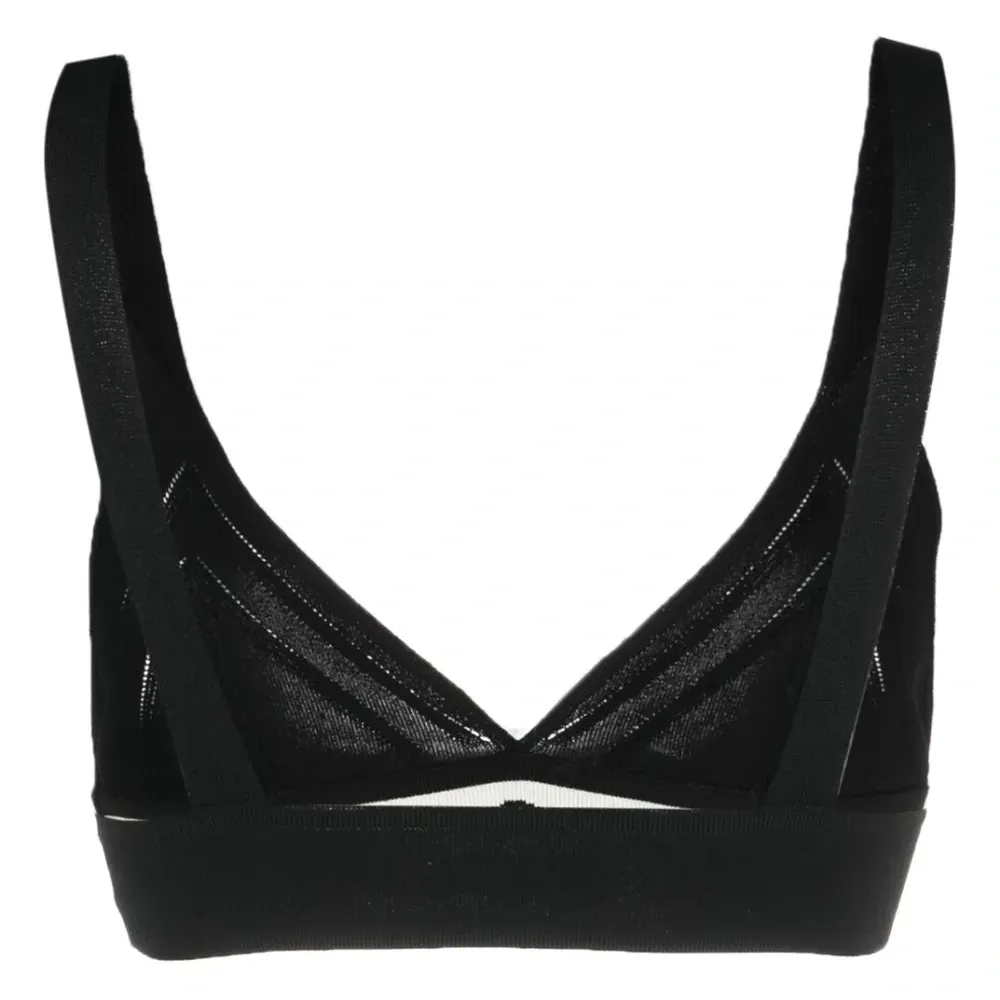 Укороченный топ с V-образным вырезом