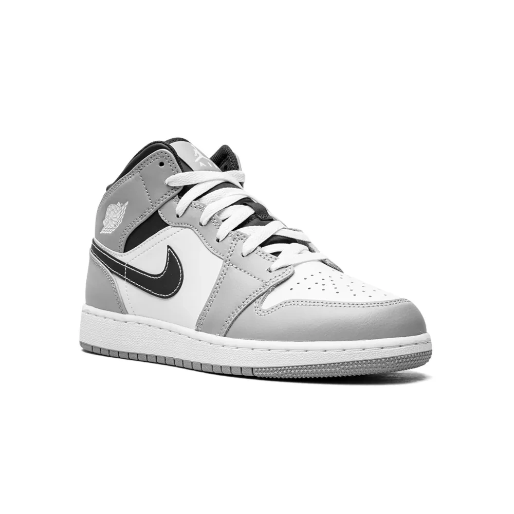 Кроссовки Air Jordan 1 Mid 'Light Smoke Grey' Кроссовки Air Jordan 1 Mid 'Light Smoke Grey'