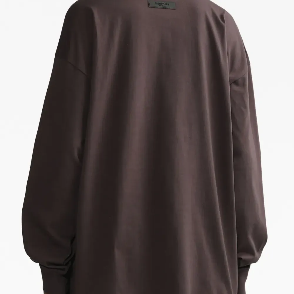 Футболка с длинными рукавами и логотипом