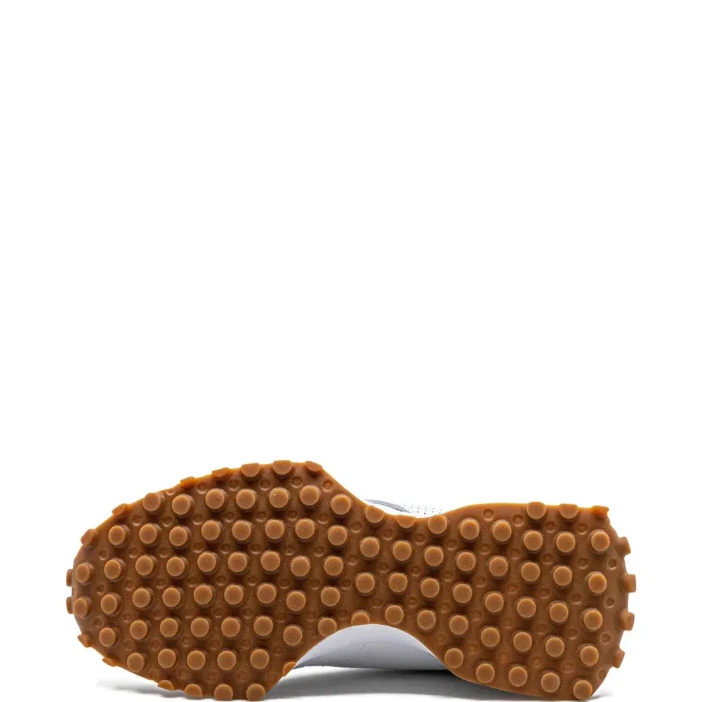 Кроссовки 327