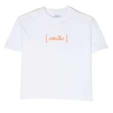 Футболка с логотипом