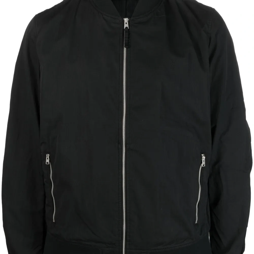 Бомбер на молнии