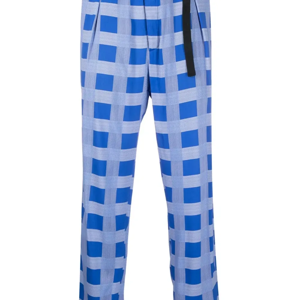 Брюки в клетку