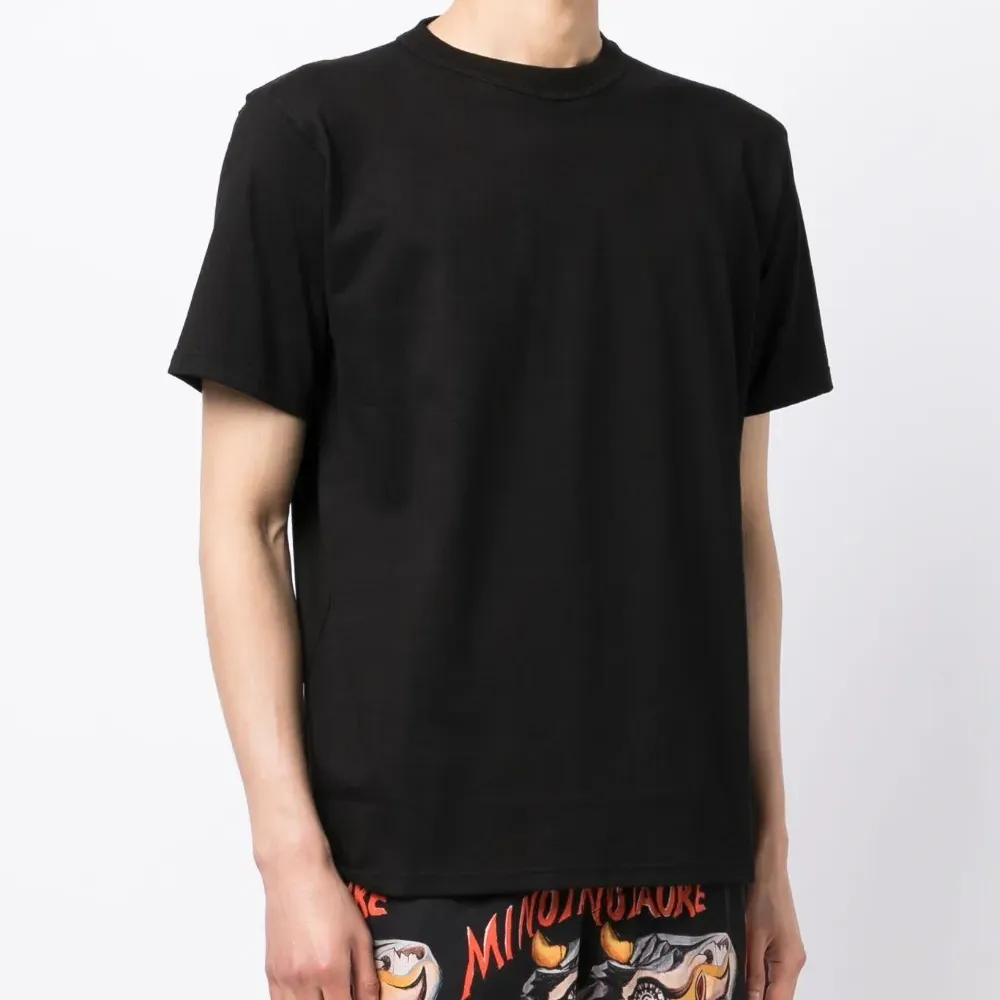 Футболка Above Snakes