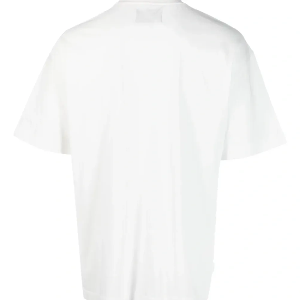 Футболка с логотипом