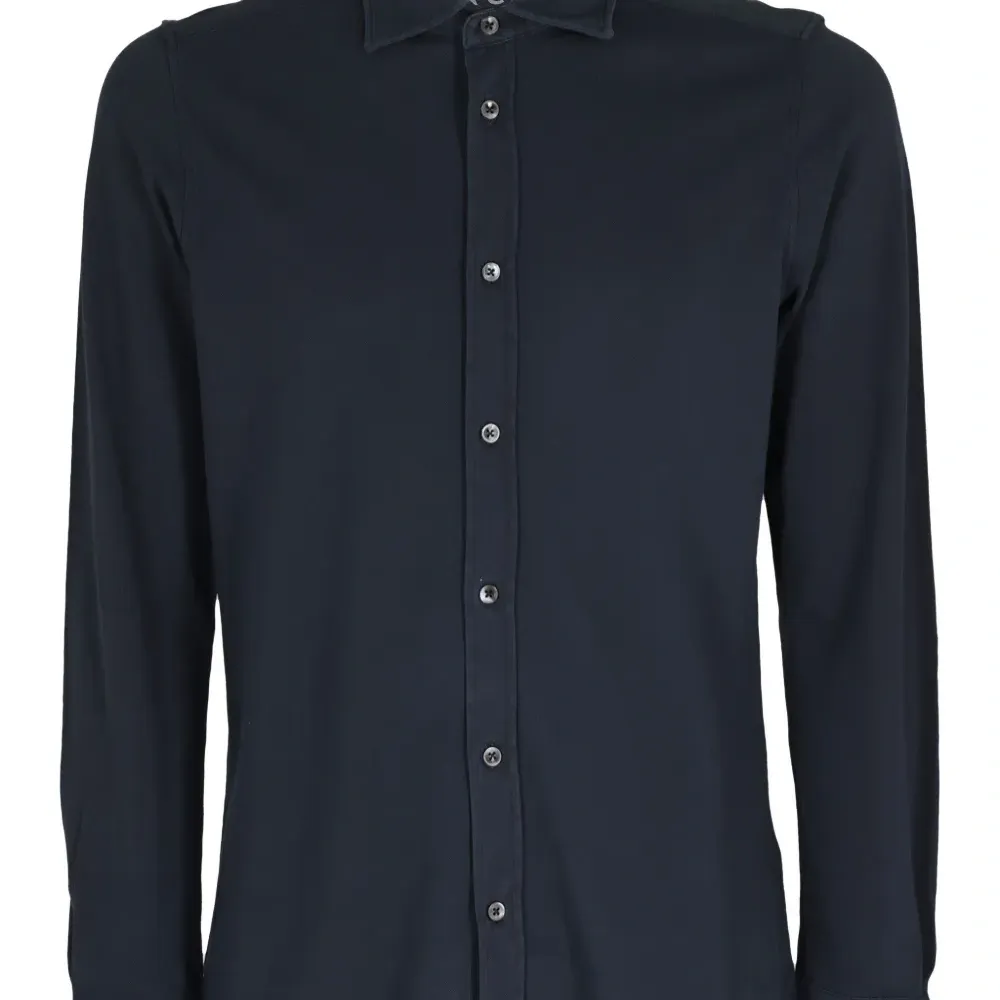 Рубашка на пуговицах