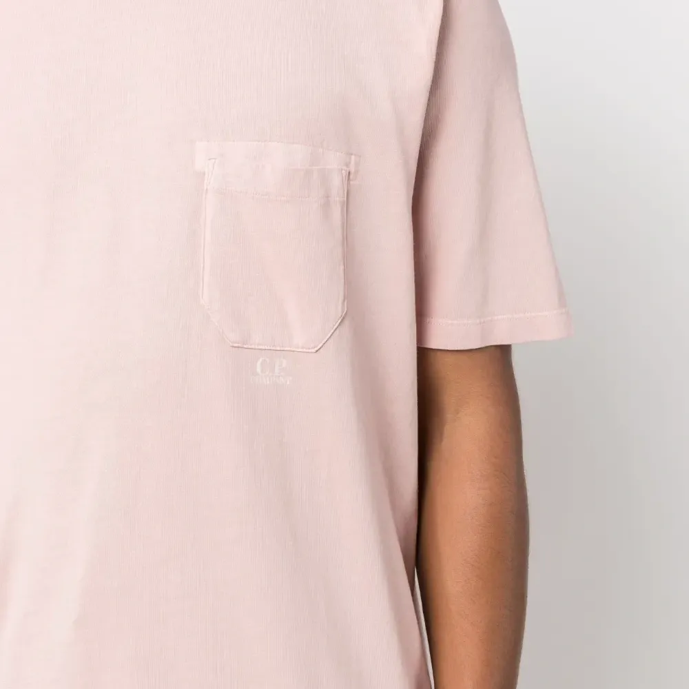 Футболка с логотипом