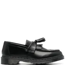 Лоферы с кисточками